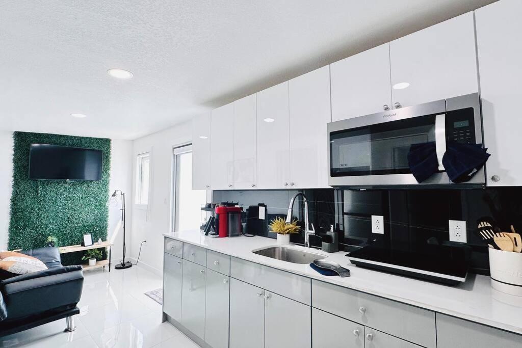 Conociendo Miami Apartment Hialeah Exterior photo